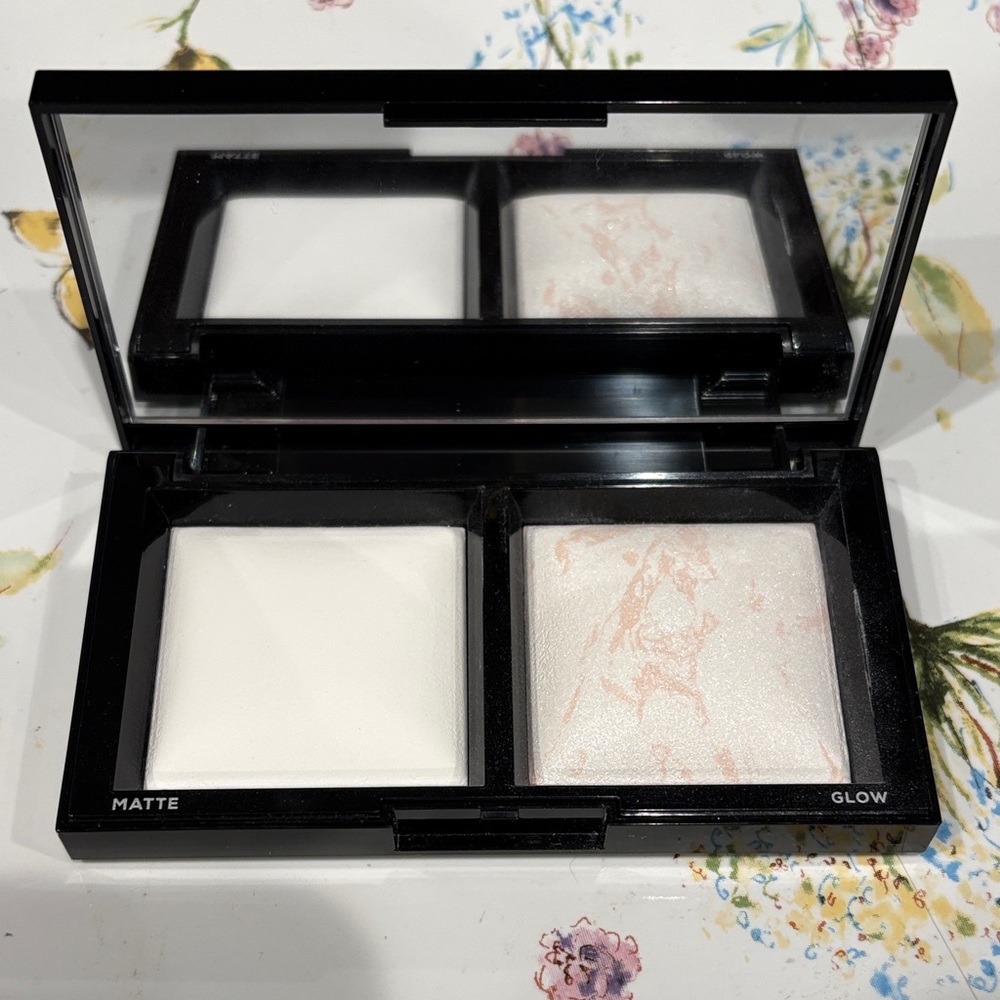 BareMinerals Translucent Powder Duo (matte & shimmer)